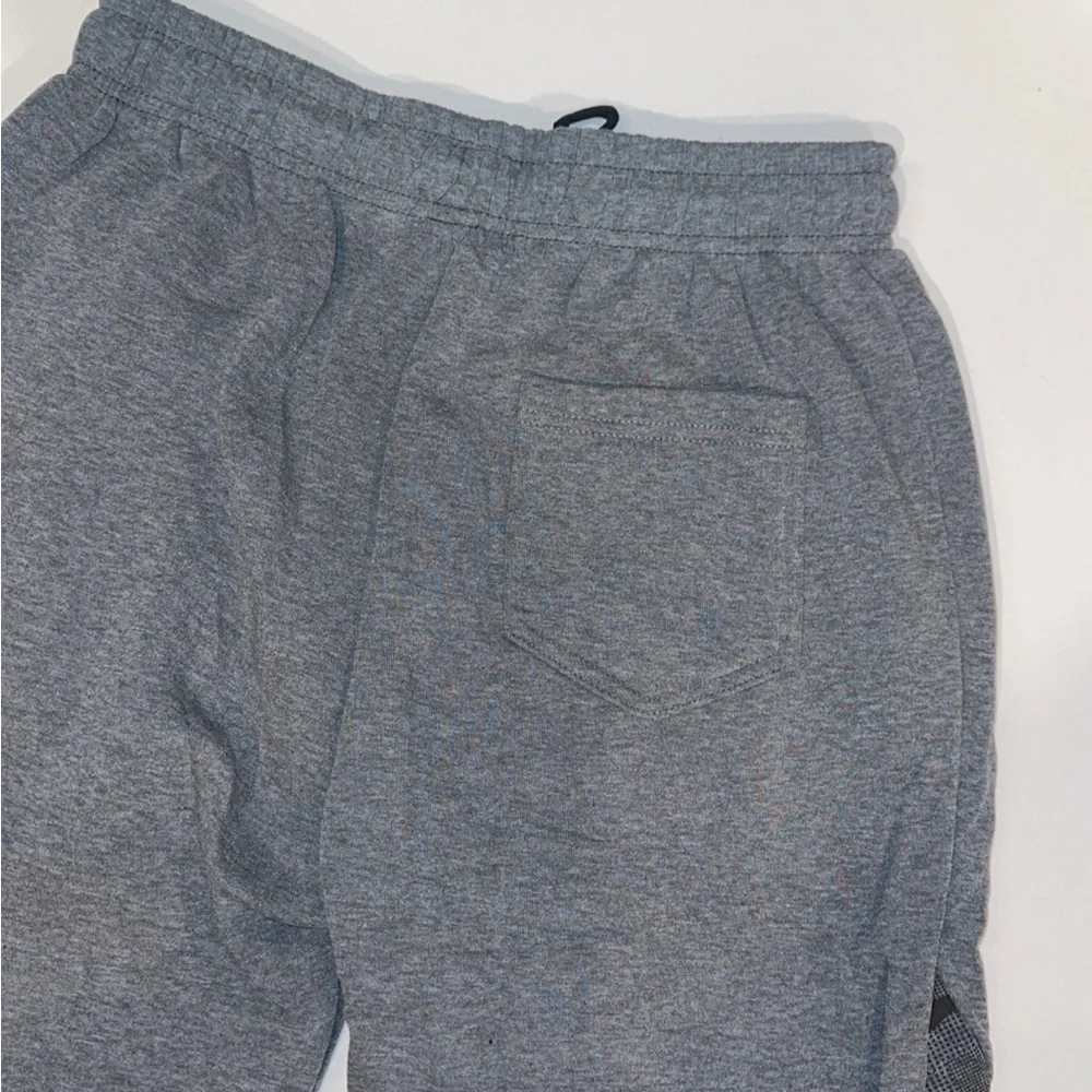 NWT Boys Gray Joggers Sweatpants